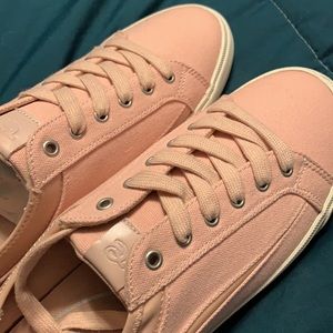 Easy Spirit, 10W, NWOT, Pink Sneakers